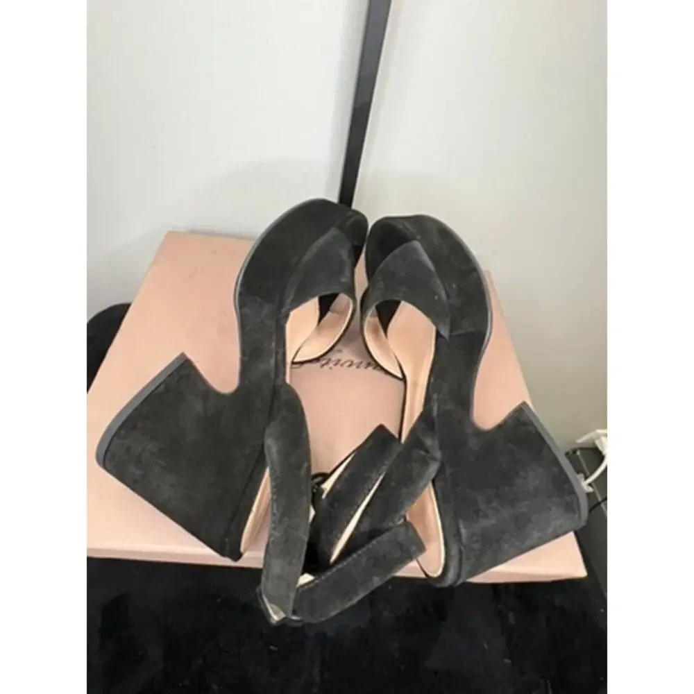 Gianvito Rossi Alma Black Suede Platform Sandals Heels EU 35 NIB